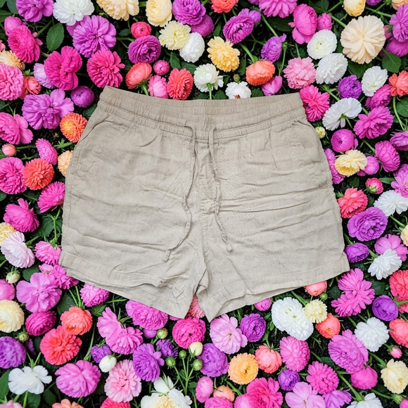 Old Navy Pants - Old Navy Taupe High-Waist Linen-Blend Shorts